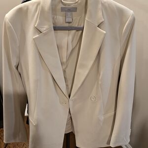 H&M Women's Off-White Blazer